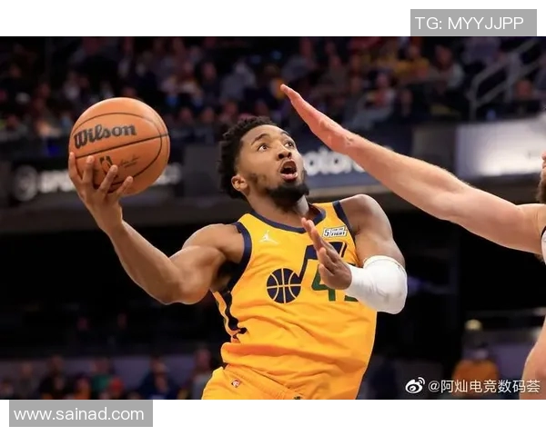 爵士大胜活塞，豪取九连胜，巅峰战绩尽显王者之风